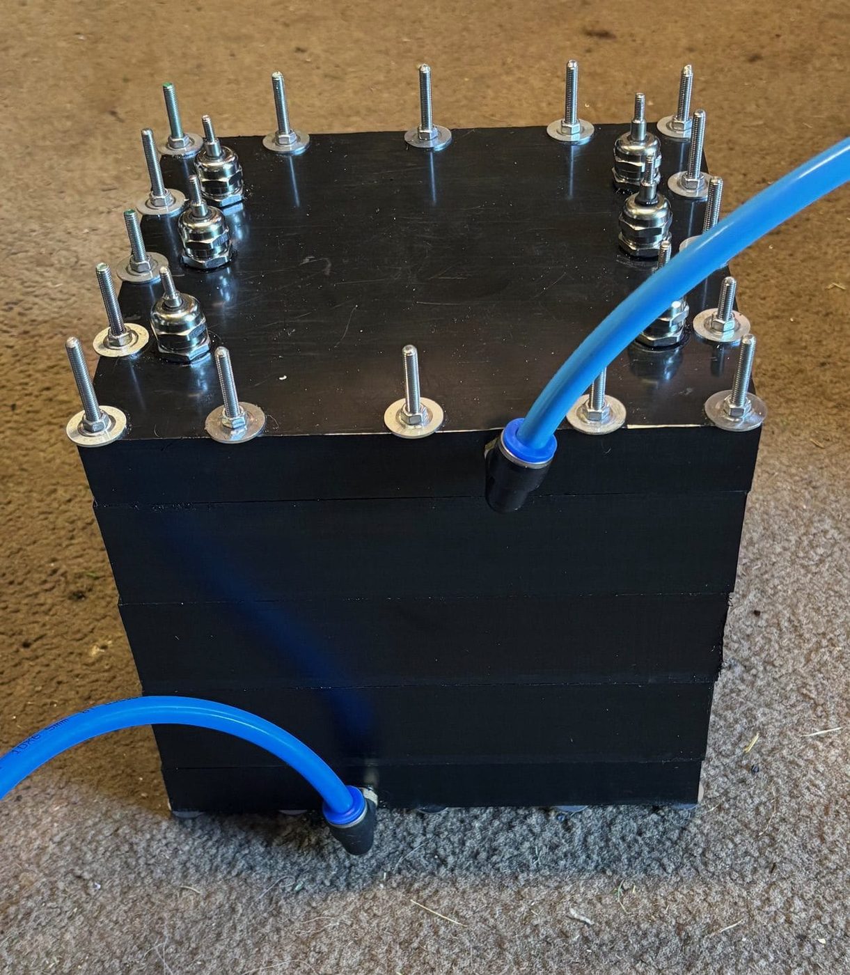 The heart of the Gen 25 hydrogen fuel system